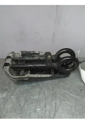 FREIGHTLINER CASCADIA 126 TOW HOOK