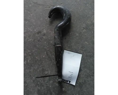 FREIGHTLINER CASCADIA 126 TOW HOOK