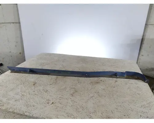 FREIGHTLINER CASCADIA 126 TRIM EXTERIOR