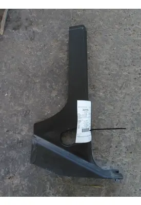 FREIGHTLINER CASCADIA 126 TRIM INTERIOR