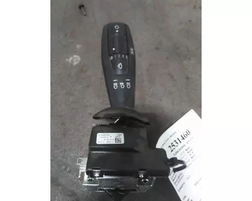 FREIGHTLINER CASCADIA 126 TURN SIGNAL SWITCH