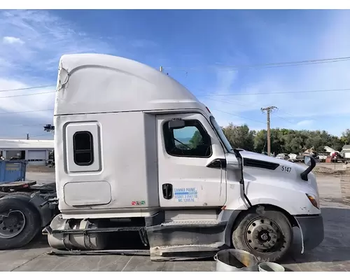 FREIGHTLINER CASCADIA 126 Vehicle For Sale