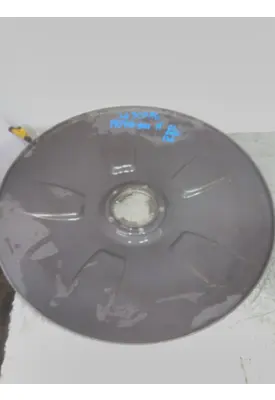 FREIGHTLINER CASCADIA 126 WHEEL/HUB COVER