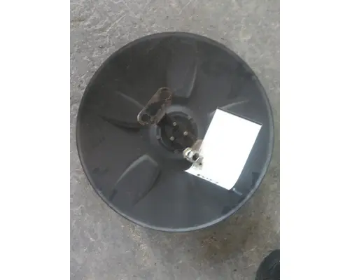 FREIGHTLINER CASCADIA 126 WHEELHUB COVER