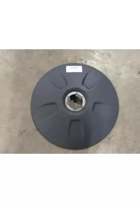 FREIGHTLINER CASCADIA 126 WHEEL/HUB COVER