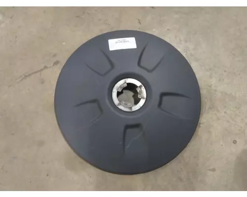 FREIGHTLINER CASCADIA 126 WHEELHUB COVER