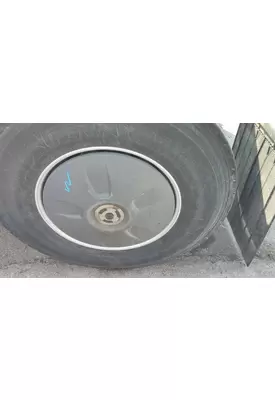 FREIGHTLINER CASCADIA 126 WHEEL/HUB COVER