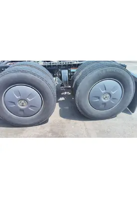 FREIGHTLINER CASCADIA 126 WHEEL/HUB COVER