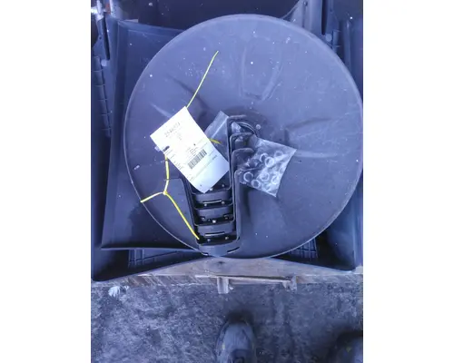 FREIGHTLINER CASCADIA 126 WHEELHUB COVER