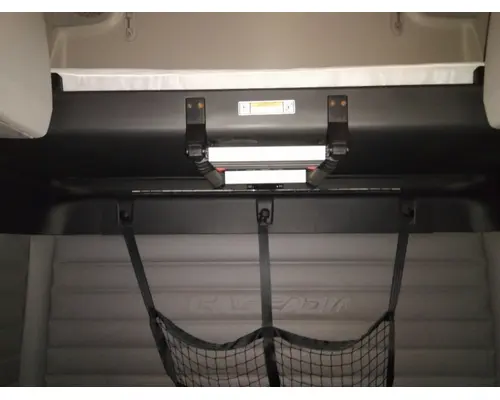 FREIGHTLINER CASCADIA 126 WHOLE TRUCK FOR RESALE