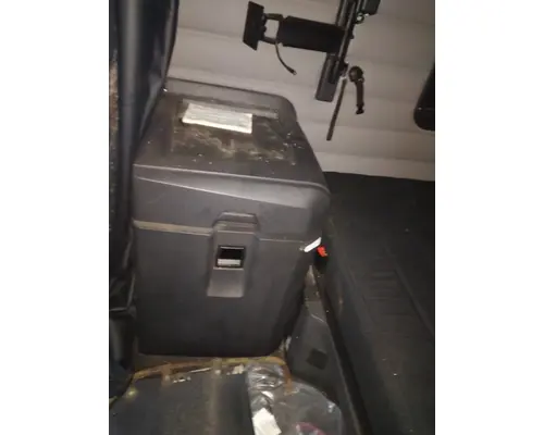 FREIGHTLINER CASCADIA 126 WHOLE TRUCK FOR RESALE