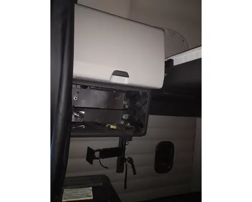 FREIGHTLINER CASCADIA 126 WHOLE TRUCK FOR RESALE