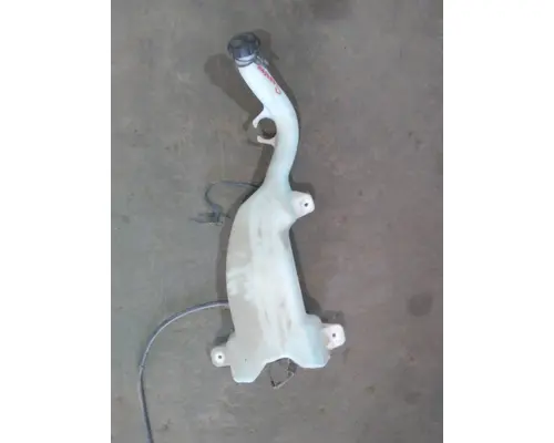 FREIGHTLINER CASCADIA 126 WINDSHIELD WASHER RESERVOIR