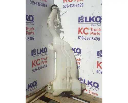 FREIGHTLINER CASCADIA 126 WINDSHIELD WASHER RESERVOIR