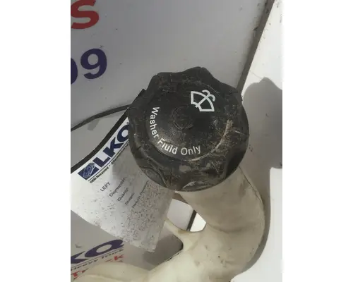 FREIGHTLINER CASCADIA 126 WINDSHIELD WASHER RESERVOIR