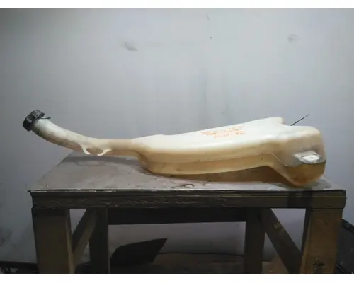 FREIGHTLINER CASCADIA 126 WINDSHIELD WASHER RESERVOIR