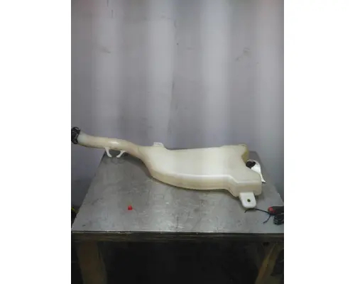 FREIGHTLINER CASCADIA 126 WINDSHIELD WASHER RESERVOIR