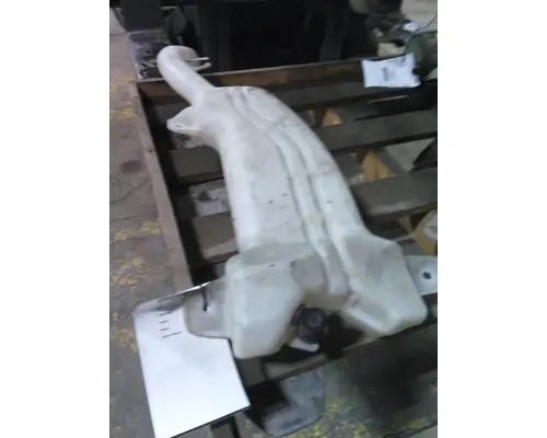 FREIGHTLINER CASCADIA 126 WINDSHIELD WASHER RESERVOIR