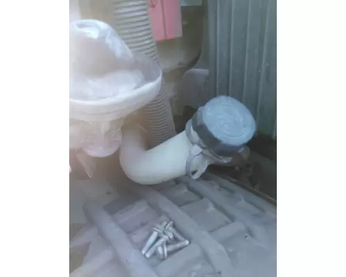 FREIGHTLINER CASCADIA 126 WINDSHIELD WASHER RESERVOIR