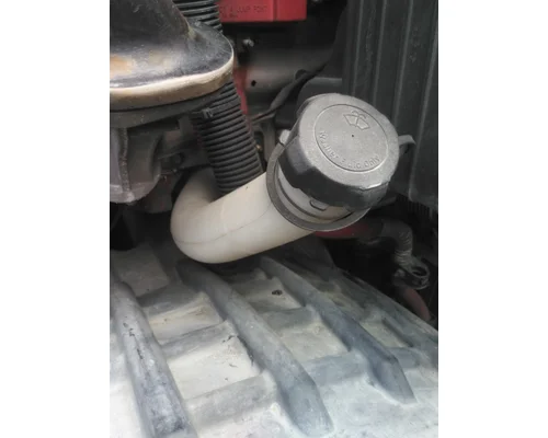 FREIGHTLINER CASCADIA 126 WINDSHIELD WASHER RESERVOIR
