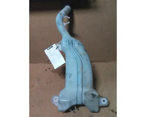 FREIGHTLINER CASCADIA 126 WINDSHIELD WASHER RESERVOIR