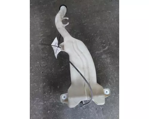 FREIGHTLINER CASCADIA 126 WINDSHIELD WASHER RESERVOIR