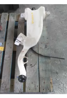 FREIGHTLINER CASCADIA 126 WINDSHIELD WASHER RESERVOIR