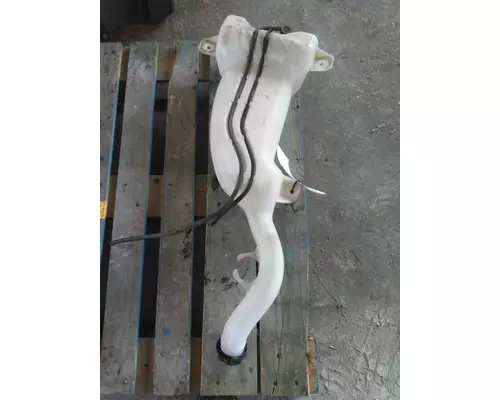 FREIGHTLINER CASCADIA 126 WINDSHIELD WASHER RESERVOIR