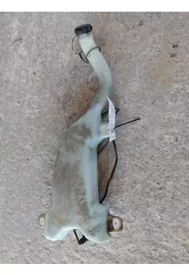 FREIGHTLINER CASCADIA 126 WINDSHIELD WASHER RESERVOIR