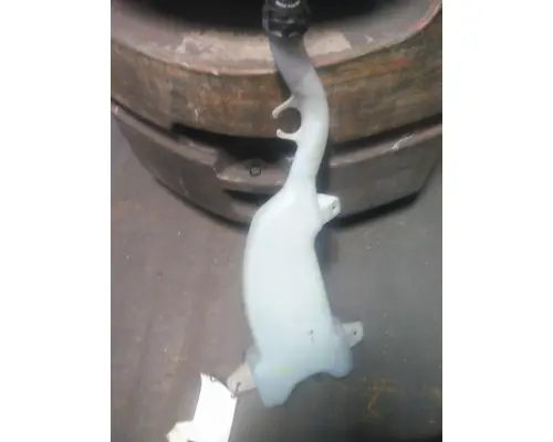 FREIGHTLINER CASCADIA 126 WINDSHIELD WASHER RESERVOIR