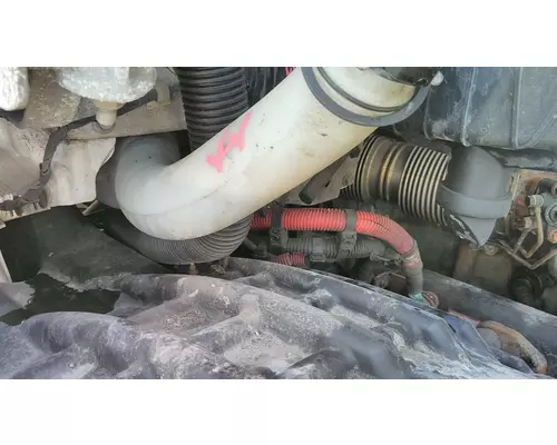FREIGHTLINER CASCADIA 126 WINDSHIELD WASHER RESERVOIR
