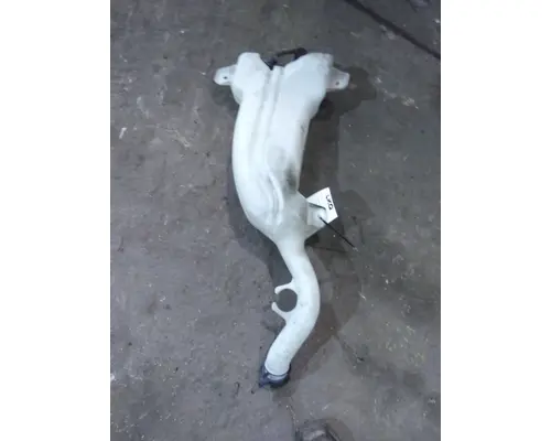 FREIGHTLINER CASCADIA 126 WINDSHIELD WASHER RESERVOIR