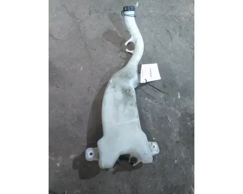 FREIGHTLINER CASCADIA 126 WINDSHIELD WASHER RESERVOIR