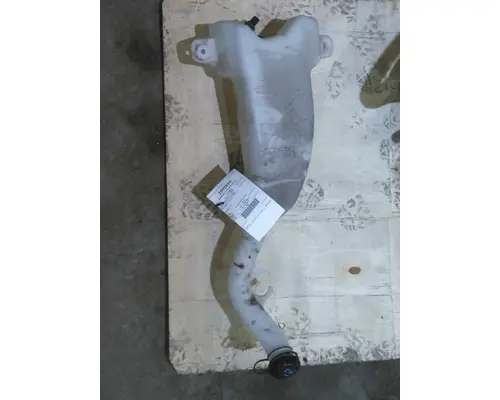 FREIGHTLINER CASCADIA 126 WINDSHIELD WASHER RESERVOIR