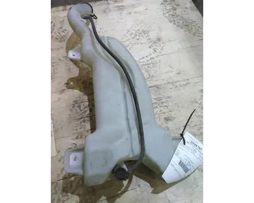 FREIGHTLINER CASCADIA 126 WINDSHIELD WASHER RESERVOIR