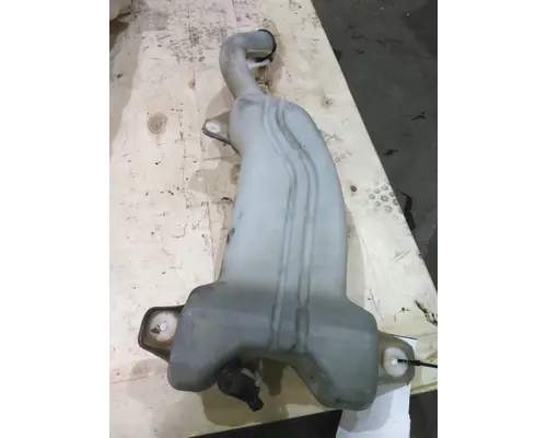 FREIGHTLINER CASCADIA 126 WINDSHIELD WASHER RESERVOIR