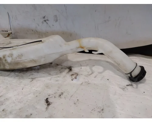 FREIGHTLINER CASCADIA 126 WINDSHIELD WASHER RESERVOIR