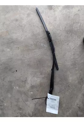 FREIGHTLINER CASCADIA 126 WINDSHIELD WIPER ARM