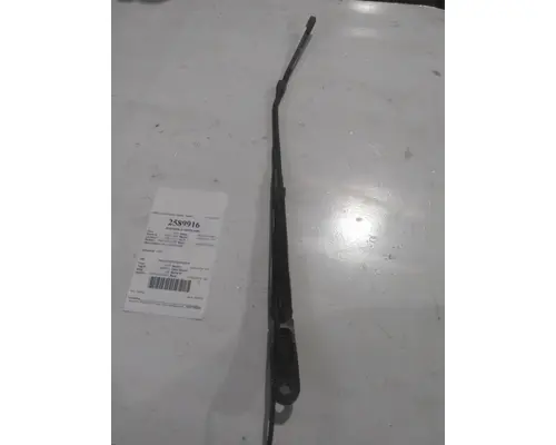 FREIGHTLINER CASCADIA 126 WINDSHIELD WIPER ARM
