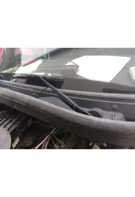 FREIGHTLINER CASCADIA 126 WINDSHIELD WIPER ARM