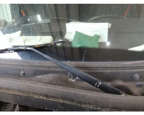 FREIGHTLINER CASCADIA 126 WINDSHIELD WIPER ARM