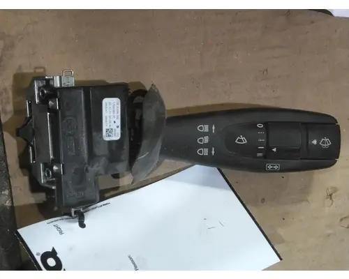 FREIGHTLINER CASCADIA 126 WIPER SWITCH