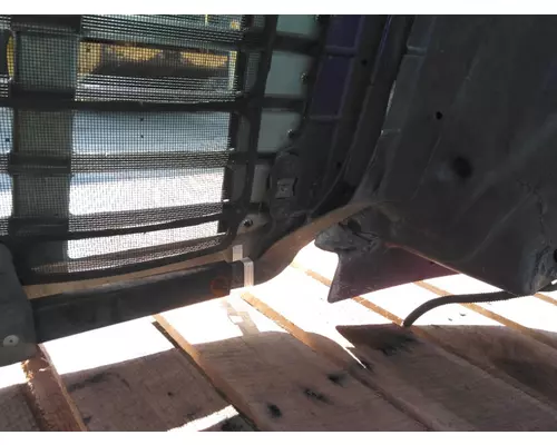 FREIGHTLINER CASCADIA 132 2010-2018 HOOD