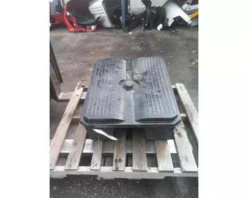 FREIGHTLINER CASCADIA 132 BATTERY BOX