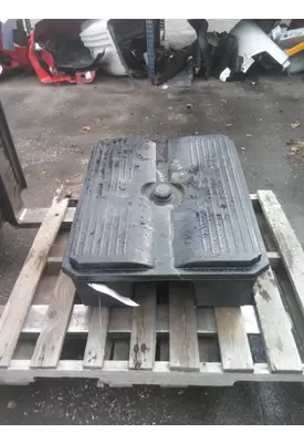 FREIGHTLINER CASCADIA 132 BATTERY BOX
