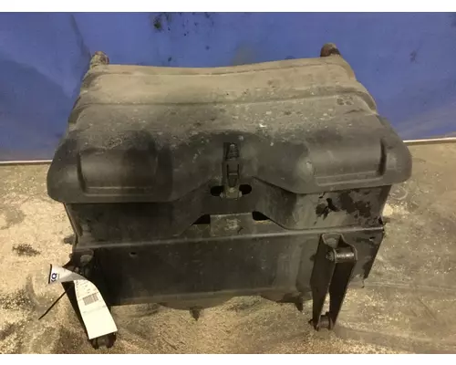 FREIGHTLINER CASCADIA 132 BATTERY BOX