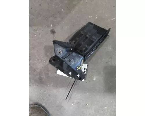 FREIGHTLINER CASCADIA 132 CAB MOUNT,BRACKET