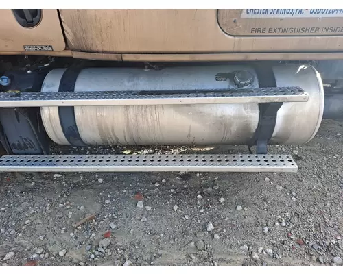 FREIGHTLINER CASCADIA 132 FUEL TANK