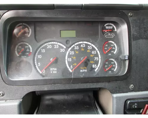 FREIGHTLINER CASCADIA 132 GAUGE CLUSTER