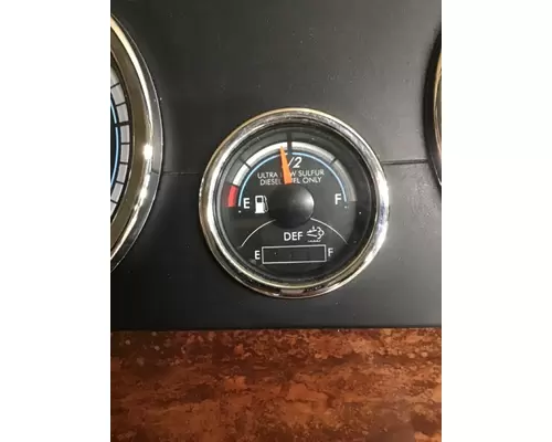 FREIGHTLINER CASCADIA 132 GAUGE CLUSTER